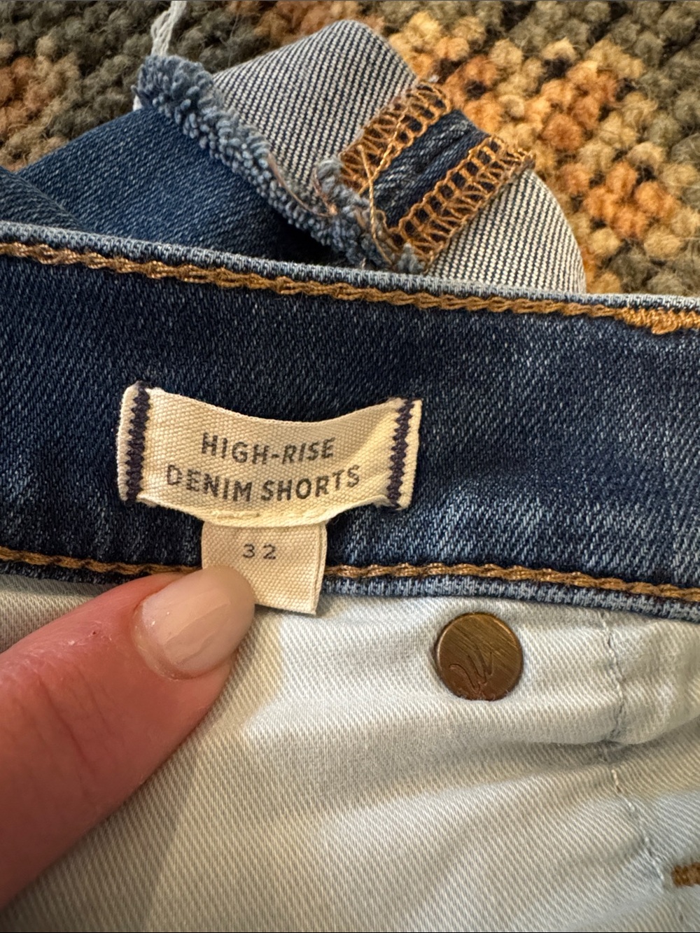 Madewell Mid-Blue Rolled-Hem Denim Shorts - Picture 3 of 5